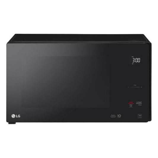 LG 1.5 cu.ft Counter Top Microwave Oven with Neochef Smart Inverter -New